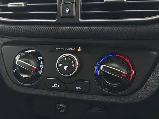 Hyundai I10 1.0 Se Connect Hatchback 5Dr Petrol Manual Euro 6 (S/S) (67 Ps)