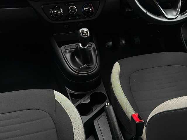 Hyundai I10 1.0 Se Connect Hatchback 5Dr Petrol Manual Euro 6 (S/S) (67 Ps)