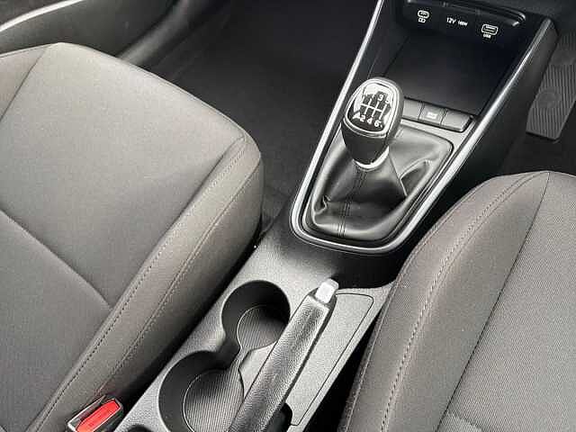 Hyundai BAYON 1.0 T-Gdi Advance Suv 5Dr Petrol Manual Euro 6 (S/S) (100 Ps)