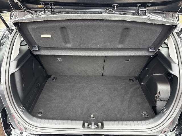 Hyundai I20 1.0 T-Gdi Mhev Se Connect Hatchback 5Dr Petrol Hybrid Manual Euro 6 (S/S) (100 P Phantom Black