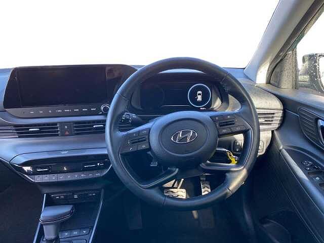 Hyundai BAYON 1.0 T-Gdi Mhev Premium Suv 5Dr Petrol Hybrid Dct Euro 6 (S/S) (100 Ps) Mangrove Green