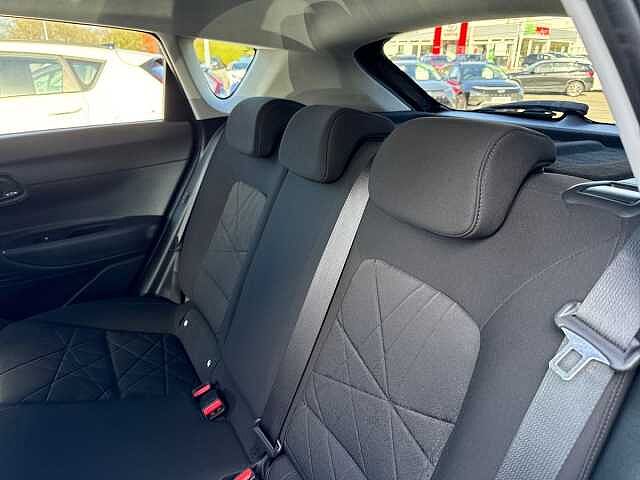 Hyundai BAYON 1.0 T-Gdi Mhev Premium Suv 5Dr Petrol Hybrid Dct Euro 6 (S/S) (100 Ps)