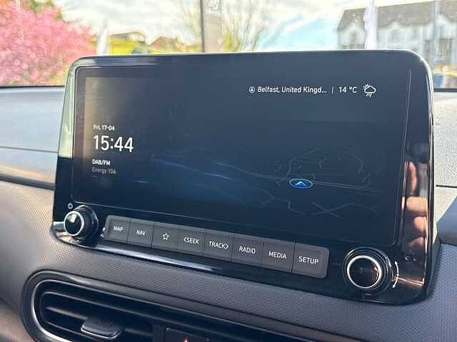 Hyundai KONA 1.6 H-Gdi Premium Suv 5Dr Petrol Hybrid Dct Euro 6 (S/S) (141 Ps)