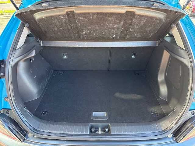 Hyundai KONA 1.6 H-Gdi Premium Suv 5Dr Petrol Hybrid Dct Euro 6 (S/S) (141 Ps)