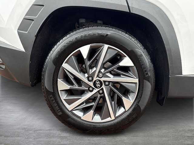 Hyundai TUCSON 1.6 T-Gdi Premium Suv 5Dr Petrol Manual Euro 6 (S/S) (150 Ps) Atlas White