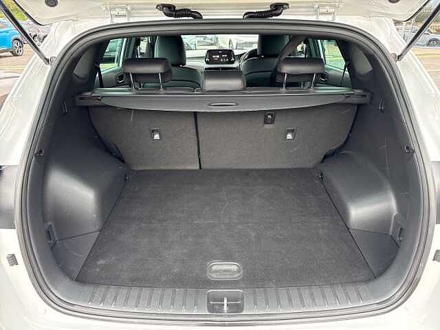 Hyundai TUCSON 1.6 Crdi Mhev N Line Suv 5Dr Diesel Hybrid Manual Euro 6 (S/S) (136 Ps) Polar White