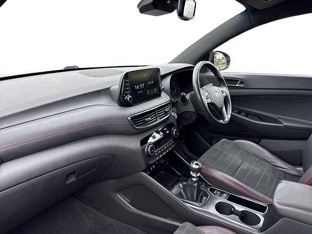 Hyundai TUCSON 1.6 Crdi Mhev N Line Suv 5Dr Diesel Hybrid Manual Euro 6 (S/S) (136 Ps) Polar White