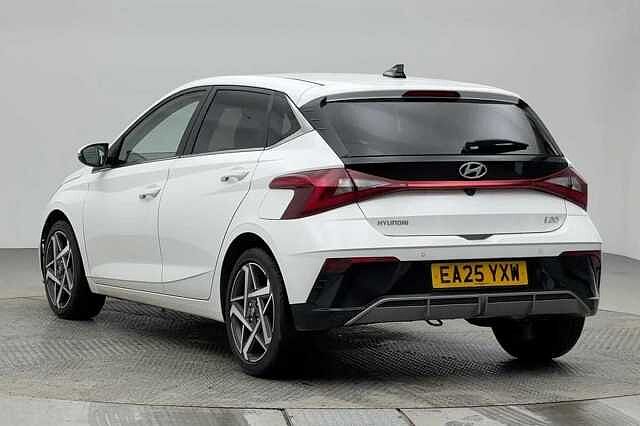 1.0 Advance Hatchback 5Dr Petrol Manual Euro 6 (S/S) (63 Ps)