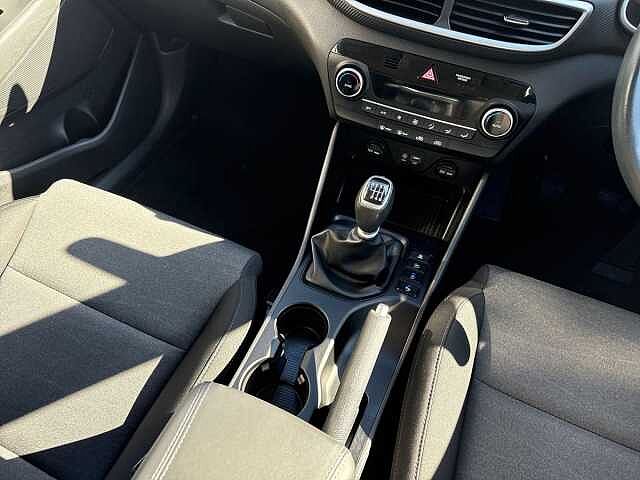 Hyundai TUCSON 1.6 Gdi Se Nav Suv 5Dr Petrol Manual Euro 6 (S/S) (132 Ps)