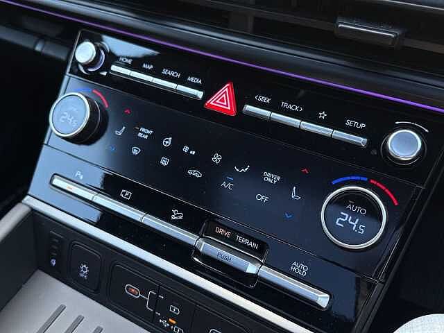 Hyundai SANTA FE 1.6 H T-Gdi Calligraphy Suv 5Dr Petrol Hybrid Auto 4Wd Euro 6 (S/S) (7Seat) (215