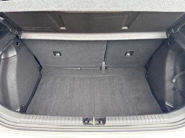Hyundai I20 1.2 Se Launch Edition Hatchback 5Dr Petrol Manual Euro 6 (S/S) (84 Ps)