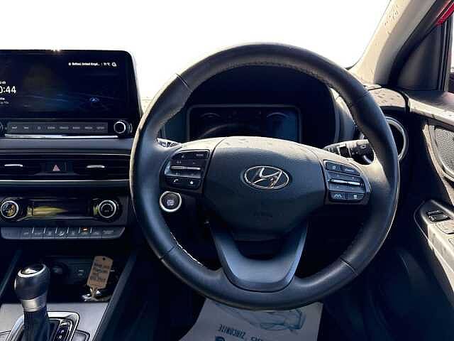 Hyundai KONA 1.6 H-Gdi Premium Suv 5Dr Petrol Hybrid Dct Euro 6 (S/S) (141 Ps)