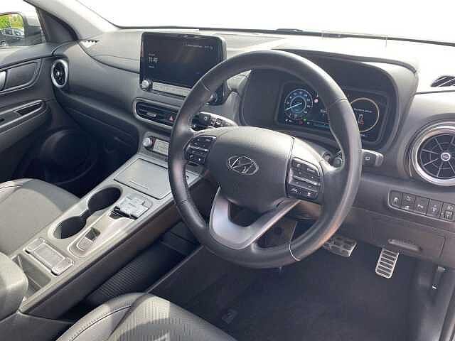 Hyundai KONA 64Kwh Ultimate Suv 5Dr Electric Auto (10.5Kw Charger) (204 Ps)