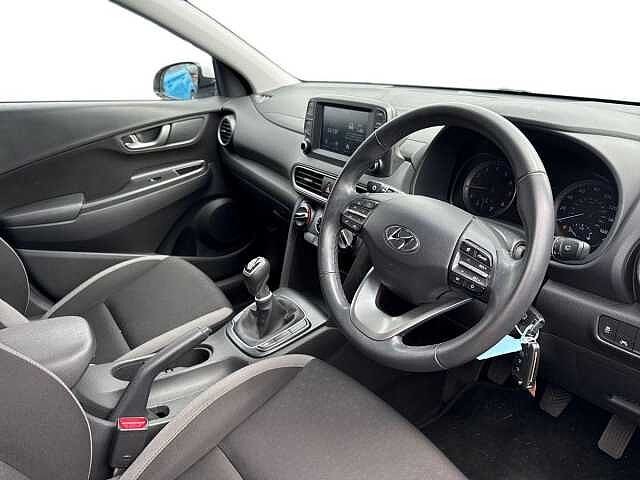 Hyundai KONA 1.0 T-Gdi Play Suv 5Dr Petrol Manual Euro 6 (S/S) (120 Ps) Chalk White