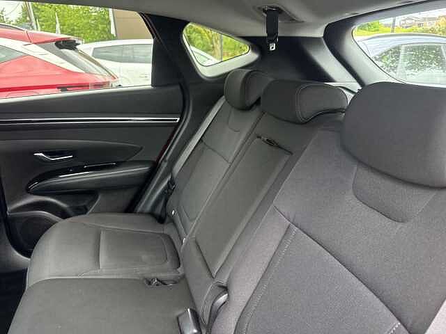Hyundai TUCSON 1.6 T-Gdi Se Connect Suv 5Dr Petrol Manual Euro 6 (S/S) (150 Ps) Engine Red