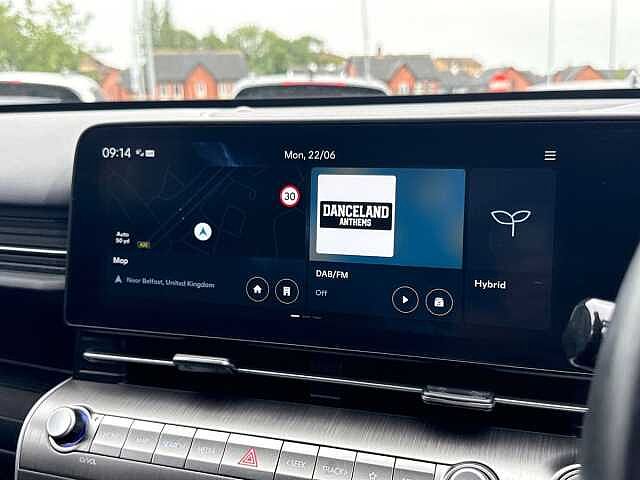 Hyundai KONA 1.6 H-Gdi Advance Suv 5Dr Petrol Hybrid Dct Euro 6 (S/S) (141 Ps) Ultimate Red