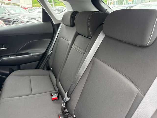 Hyundai KONA 1.6 H-Gdi Advance Suv 5Dr Petrol Hybrid Dct Euro 6 (S/S) (141 Ps) Ultimate Red