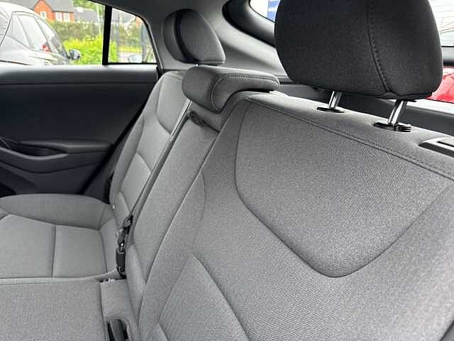 Hyundai IONIQ 1.6 H-Gdi Premium Hatchback 5Dr Petrol Hybrid Dct Euro 6 (S/S) (141 Ps)