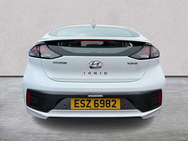 Hyundai IONIQ 1.6 H-Gdi Premium Hatchback 5Dr Petrol Hybrid Dct Euro 6 (S/S) (141 Ps)