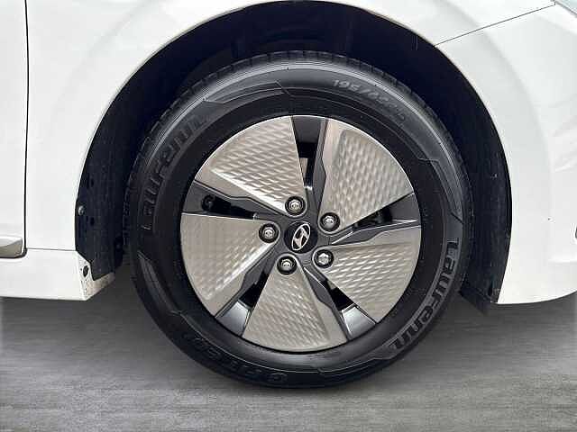 Hyundai IONIQ 1.6 H-Gdi Premium Hatchback 5Dr Petrol Hybrid Dct Euro 6 (S/S) (141 Ps)