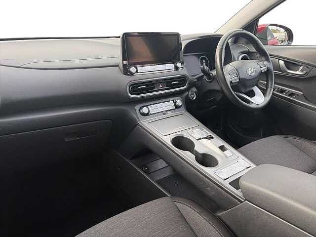 Hyundai KONA 64Kwh Premium Suv 5Dr Electric Auto (10.5Kw Charger) (204 Ps) Ultimate Red
