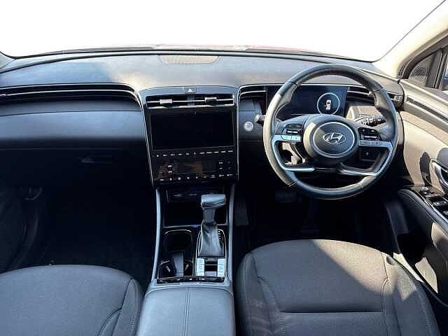 Hyundai TUCSON 1.6 T-Gdi Mhev Premium Suv 5Dr Petrol Hybrid Dct Euro 6 (S/S) (150 Ps) Shimmering Silver