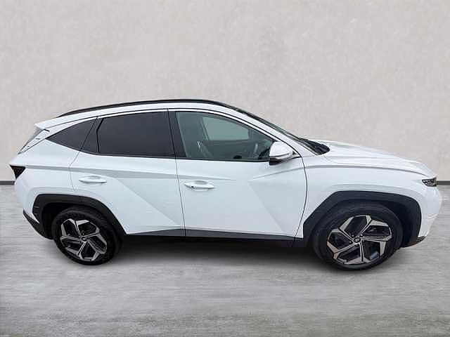 Hyundai TUCSON 1.6 T-Gdi Ultimate Suv 5Dr Petrol Manual Euro 6 (S/S) (150 Ps) Atlas White