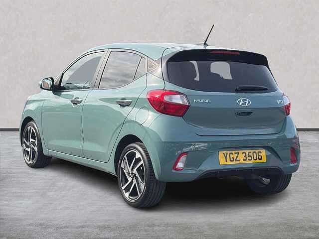 Hyundai I10 1.0 Premium Hatchback 5Dr Petrol Manual Euro 6 (S/S) (67 Ps) Mangrove Green