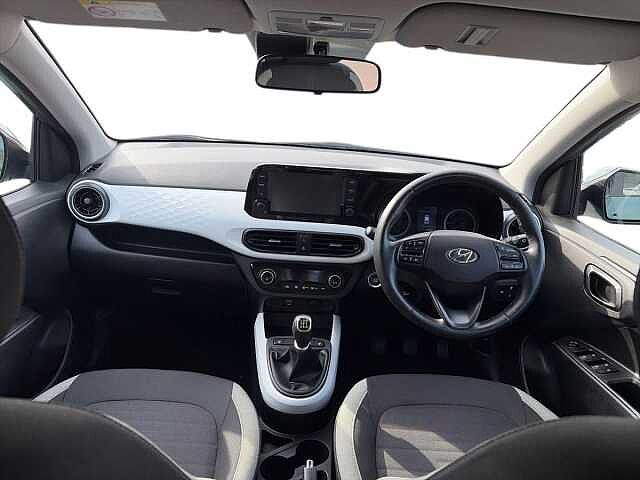 Hyundai I10 1.0 Premium Hatchback 5Dr Petrol Manual Euro 6 (S/S) (67 Ps) Mangrove Green