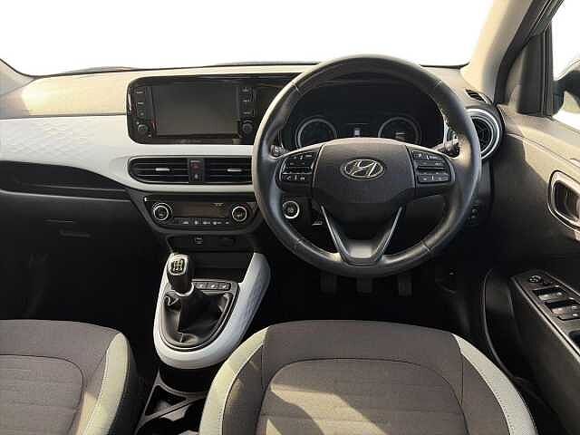 Hyundai I10 1.0 Premium Hatchback 5Dr Petrol Manual Euro 6 (S/S) (67 Ps) Mangrove Green