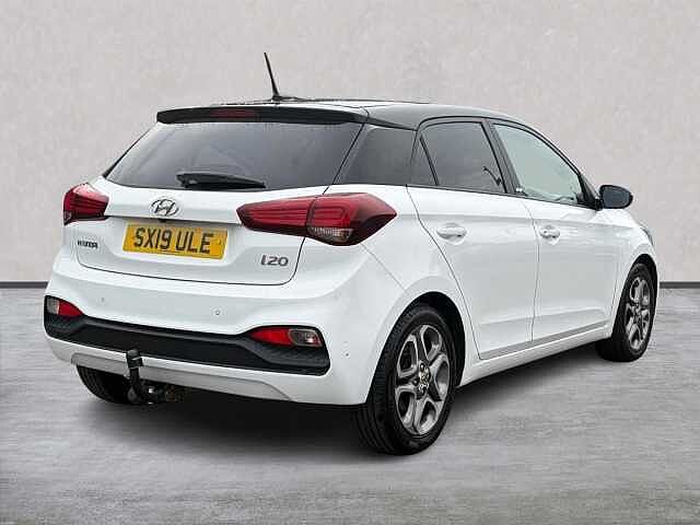 Hyundai I20 1.2 Play Hatchback 5Dr Petrol Manual Euro 6 (S/S) (84 Ps) White