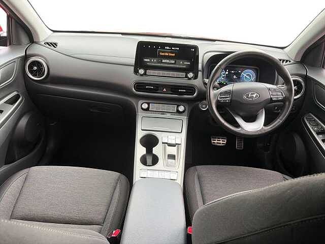 Hyundai KONA 64Kwh Premium Suv 5Dr Electric Auto (10.5Kw Charger) (204 Ps)