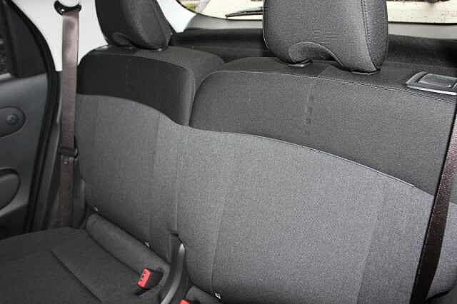 Hyundai INSTER 85kW 02 49kWh 5dr Auto Black