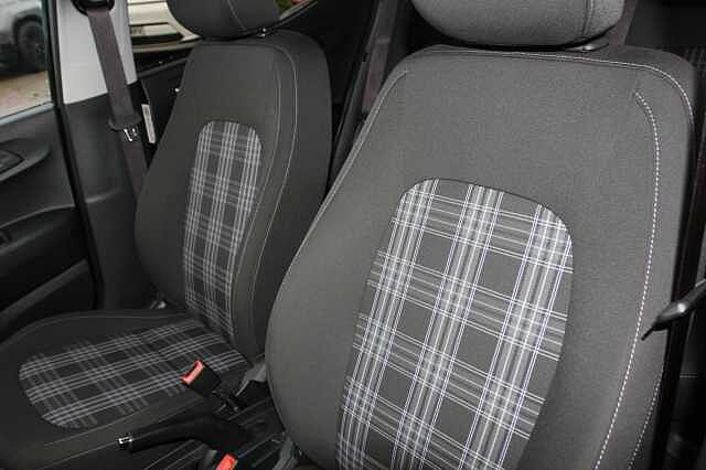 Hyundai i10 1.0 [63] Premium 5dr Auto [Nav]