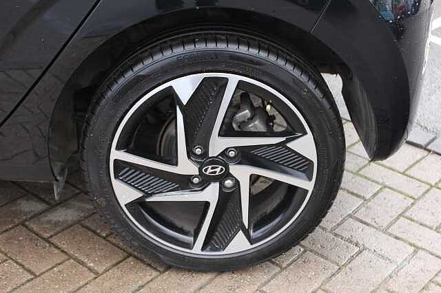 Hyundai i10 1.0 [63] Premium 5dr Auto [Nav]