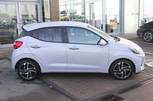 Hyundai I10 1.0 [63] Premium 5dr Auto [Nav] Grey