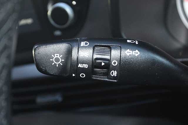 Hyundai I20 1.0T GDi Element 5dr Red