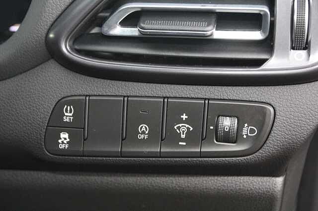 Hyundai i30 1.5T GDi N Line 5dr