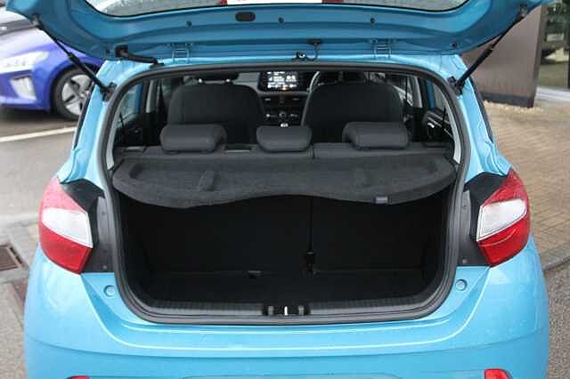 Hyundai i10 1.0 MPi SE Connect 5dr