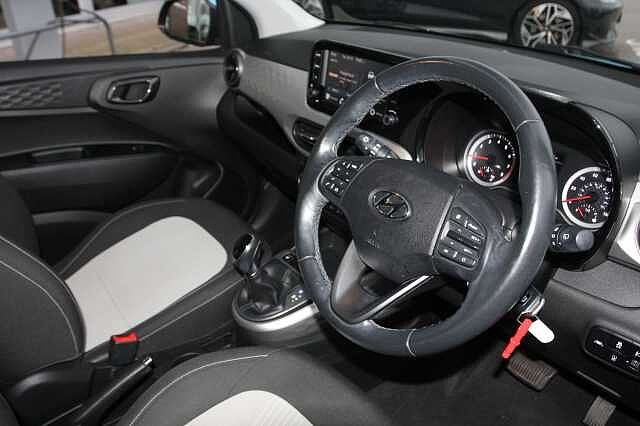 Hyundai I10 1.2 MPi Premium 5dr Auto Green