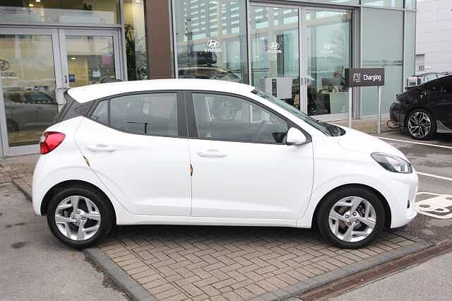 Hyundai I10 1.0 MPi SE Connect 5dr White