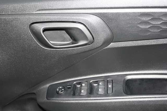 Hyundai I10 1.0 MPi SE Connect 5dr White