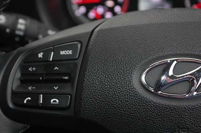 Hyundai I10 1.0 MPi SE 5dr Red