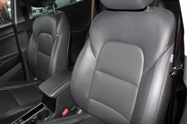Hyundai TUCSON 1.6 GDi Premium 5dr 2WD Blue