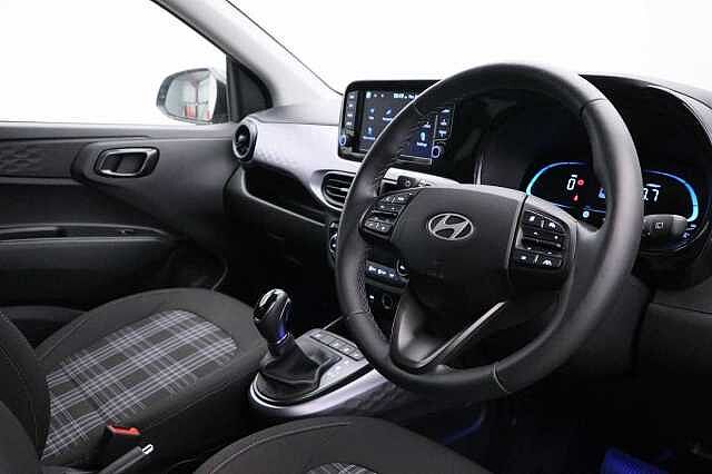 Hyundai TUCSON 1.6T Plug-in Hybrid Ultimate 5dr Auto Black