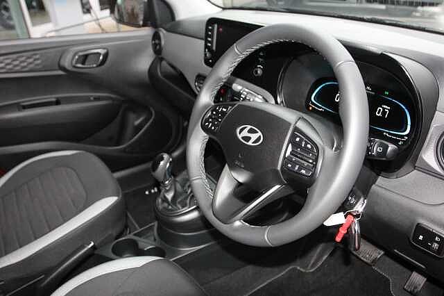 Hyundai i10 1.0 [63] Advance 5dr Auto [Nav]