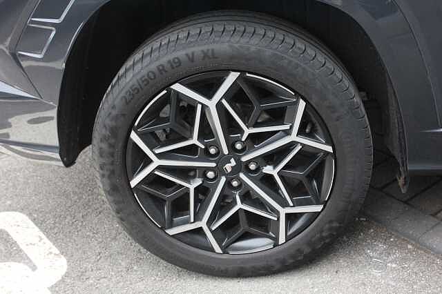 Hyundai TUCSON 1.6 TGDi N Line S 5dr 2WD Grey