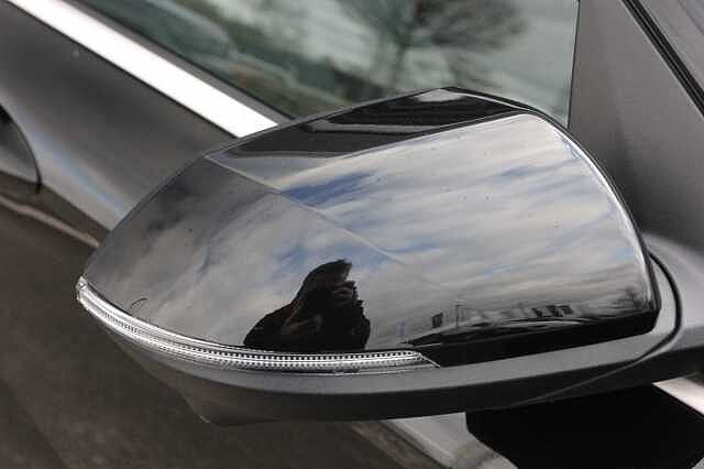 Hyundai Kona 160kW Ultimate 65kWh 5dr Auto [Lux Pack/Leather]