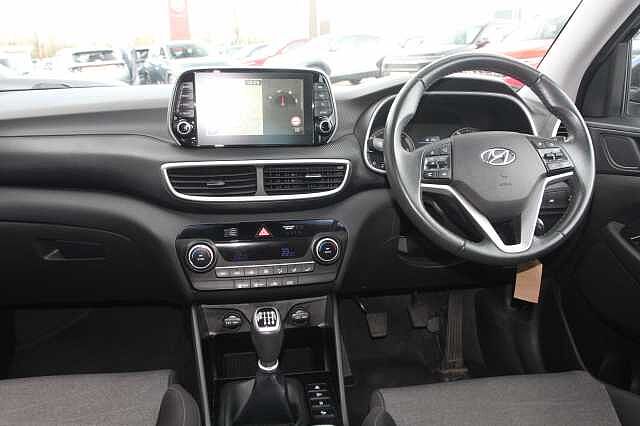 Hyundai Tucson 1.6 CRDi 48V MHD SE Nav 5dr 2WD