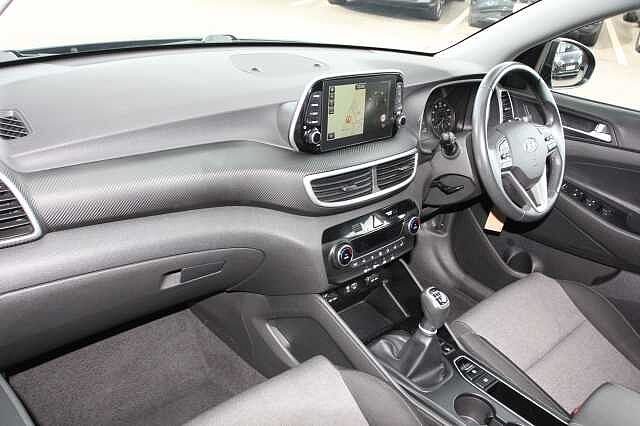 Hyundai Tucson 1.6 CRDi 48V MHD SE Nav 5dr 2WD